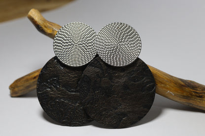 Aretes Noir Trenzado™ + Empaque Premium + Regalo Especial en Colombia
